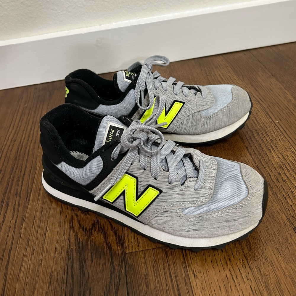 New Balance 574 B